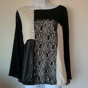 Style & Co Size Medium Blouse Black & White Top Colorblock Lace Flared Sleeves